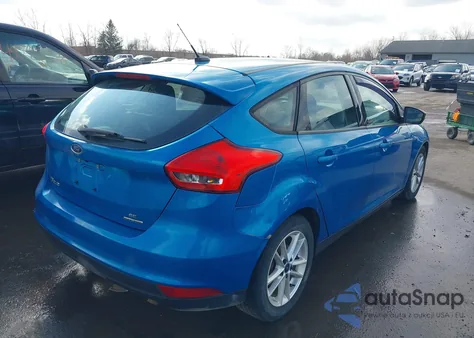 2016 Ford Focus Se z USA, uszkodzony, nr VIN 1FADP3K29GL266936